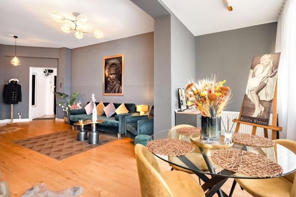 Intercontinental Apart - Massage Terrace Fireplace Bucharest Exterior photo